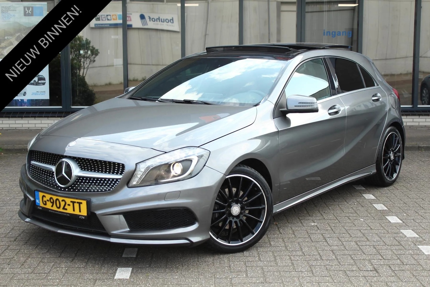 Mercedes-Benz A-klasse - 180 AMG Pakket Panaroma Dak - AutoWereld.nl