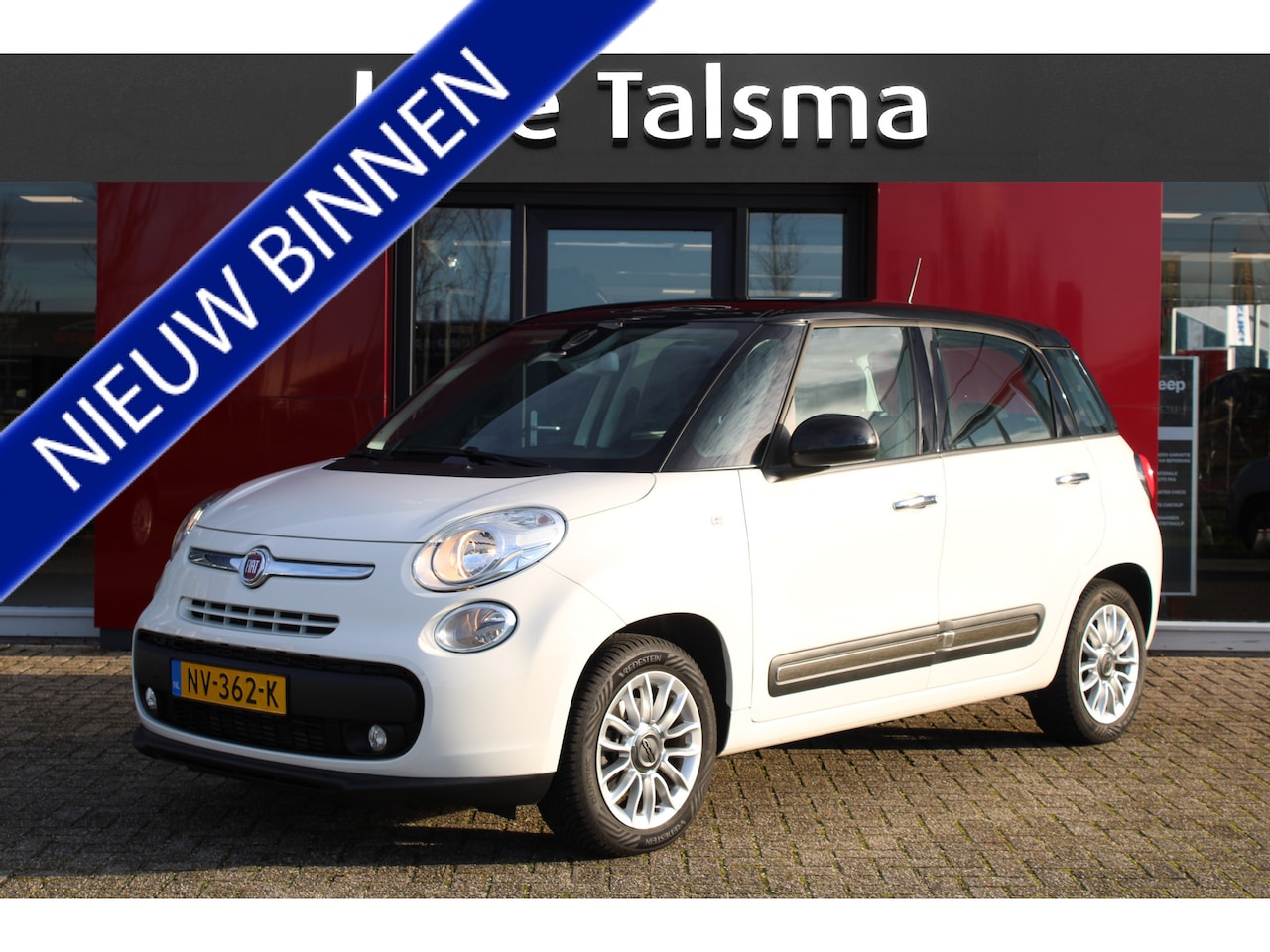 Fiat 500 L - 0.9 TwinAir Lounge | Navigatie | Trekhaak | panoramadak - AutoWereld.nl