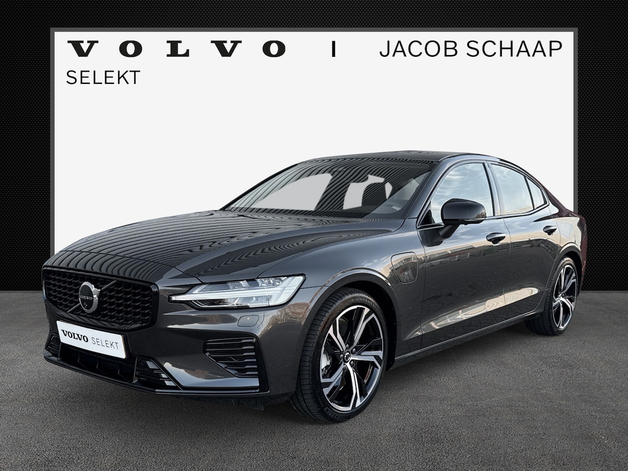 Volvo S60 - 2.0 Recharge T6 AWD Ultimate Dark / Grafisch Head-up Display / 360° Camera / 19" Velgen / - AutoWereld.nl