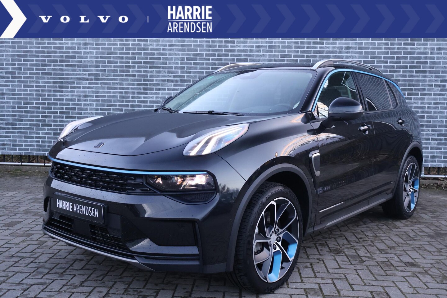 Lynk & Co 01 - 1.5 Plug-in Hybrid | Panoramadak | Adaptive cruise control | Camera | Navigatie | LED kopl - AutoWereld.nl