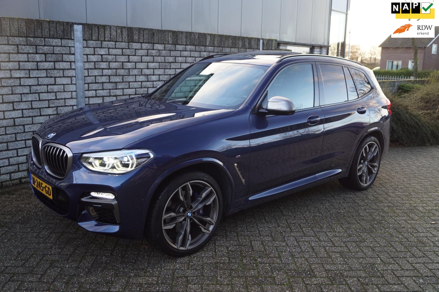 BMW X3 - M40i xDrive High Executive Autom Leder Navi Camera Panodak Adaptieve Cruise Head-Up Clima - AutoWereld.nl