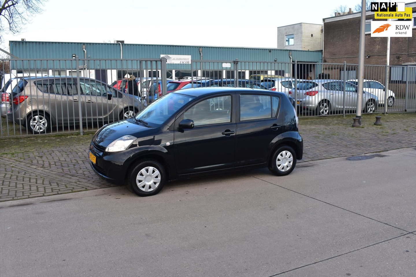 Daihatsu Sirion 2 - 1.0-12V Trend 1.0-12V Trend - AutoWereld.nl