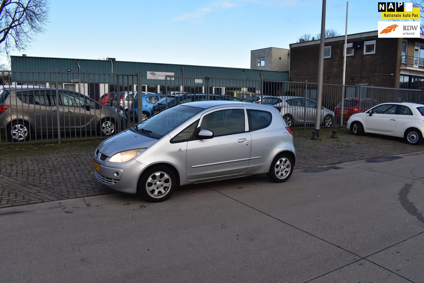 Mitsubishi Colt - 1.3 Inform 1.3 Inform - AutoWereld.nl