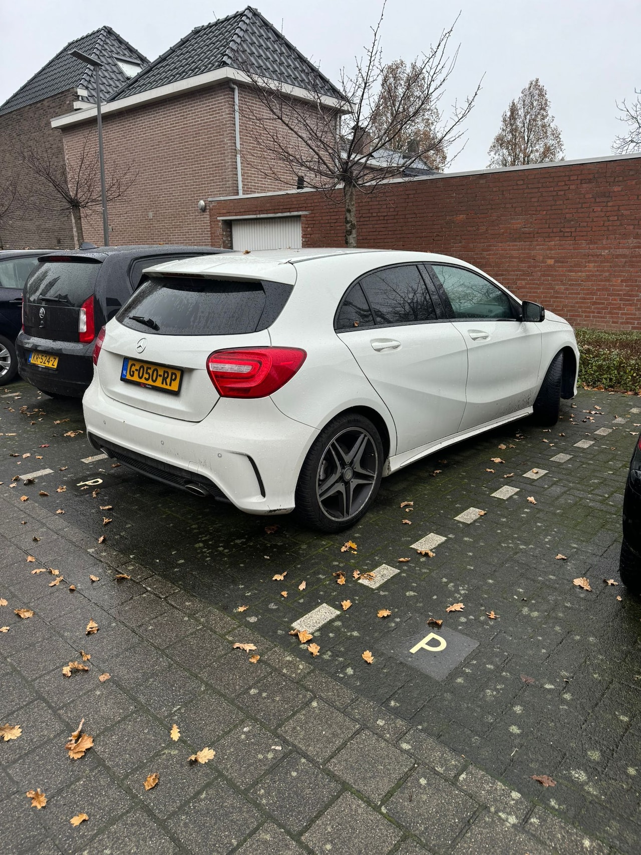 Mercedes-Benz A-klasse - 180 Prestige AMG pakket NIGHT EDITION - AutoWereld.nl