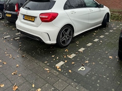 Mercedes-Benz A-klasse - 180 Prestige AMG pakket NIGHT EDITION