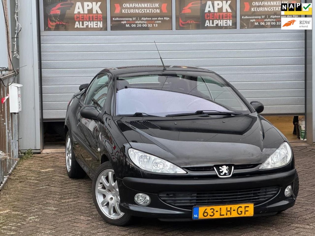 Peugeot 206 CC - 1.6-16V Automaat - AutoWereld.nl