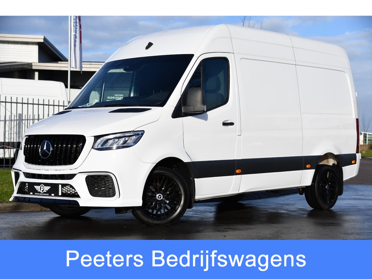 Mercedes-Benz Sprinter - 319 V6 3.0 CDI L2H2 AMG Pakket! Camera, Cruise, Carplay, Automaat, LED, 190PK, Multimedia, - AutoWereld.nl