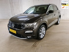 Volkswagen T-Roc - 1.0 TSI Style APP, CAM, PDC, NAV