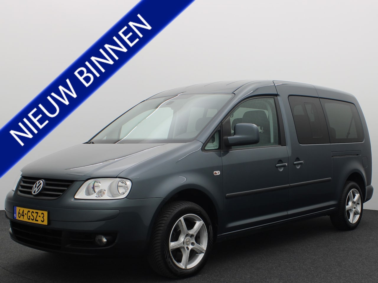 Volkswagen Caddy Maxi - 1.9 TDI Comfortline 7p. AUTOMAAT / RIEM VV / AIRCO / CRUISE / DUBBELE SCHUIFDEUR / TREKHAA - AutoWereld.nl