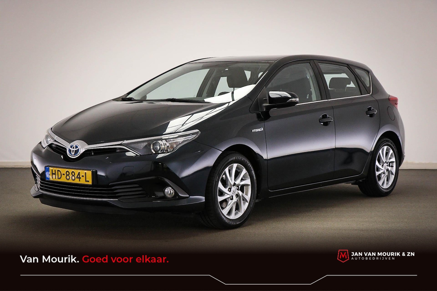 Toyota Auris - 1.8 Hybrid Aspiration | CLIMA | DAB | NAVIGATIE | TREKHAAK - AutoWereld.nl