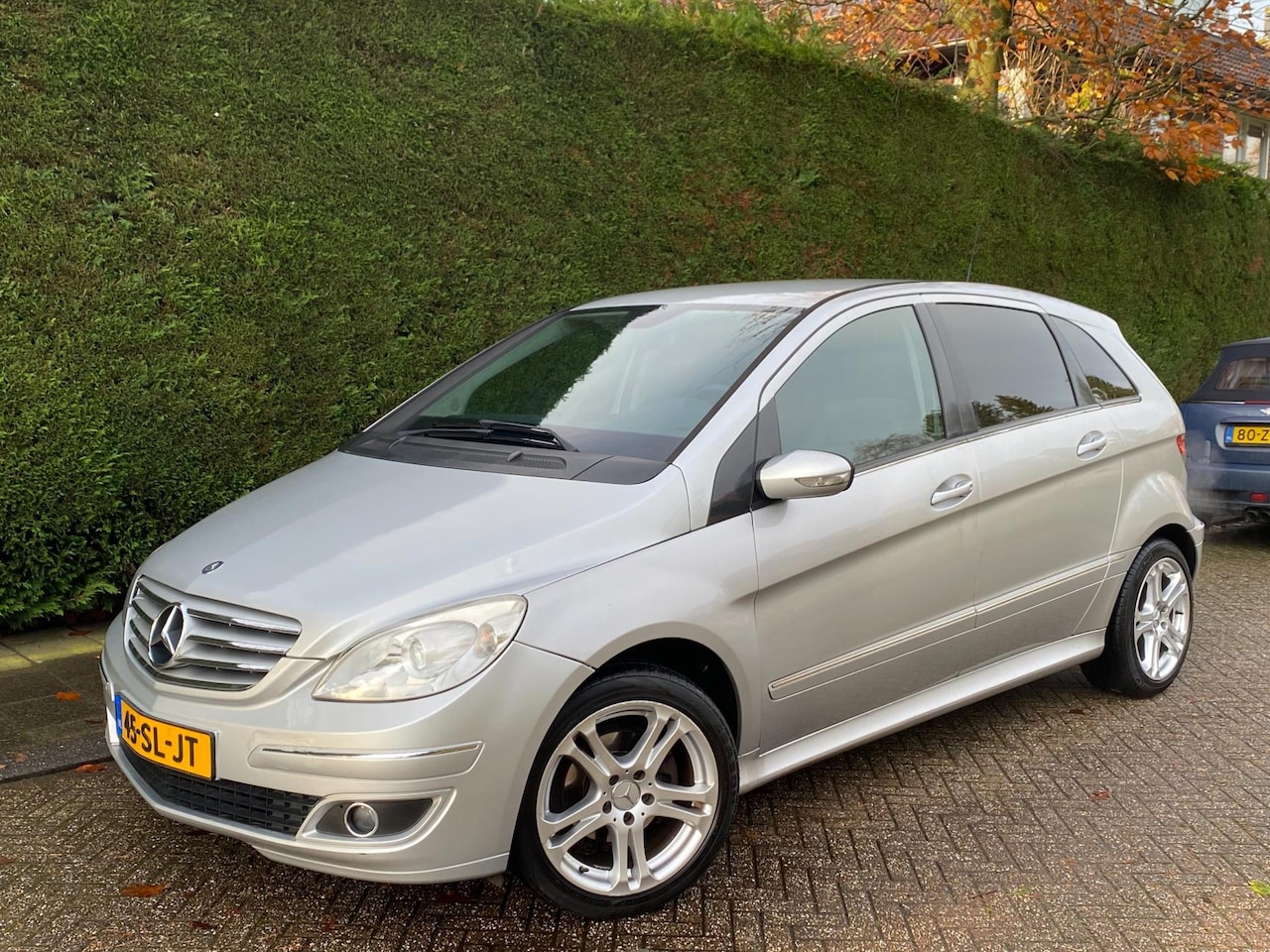 Mercedes-Benz B-klasse - 170 AUTOMAAT/RIJDT GOED/APK 2-2025!! - AutoWereld.nl