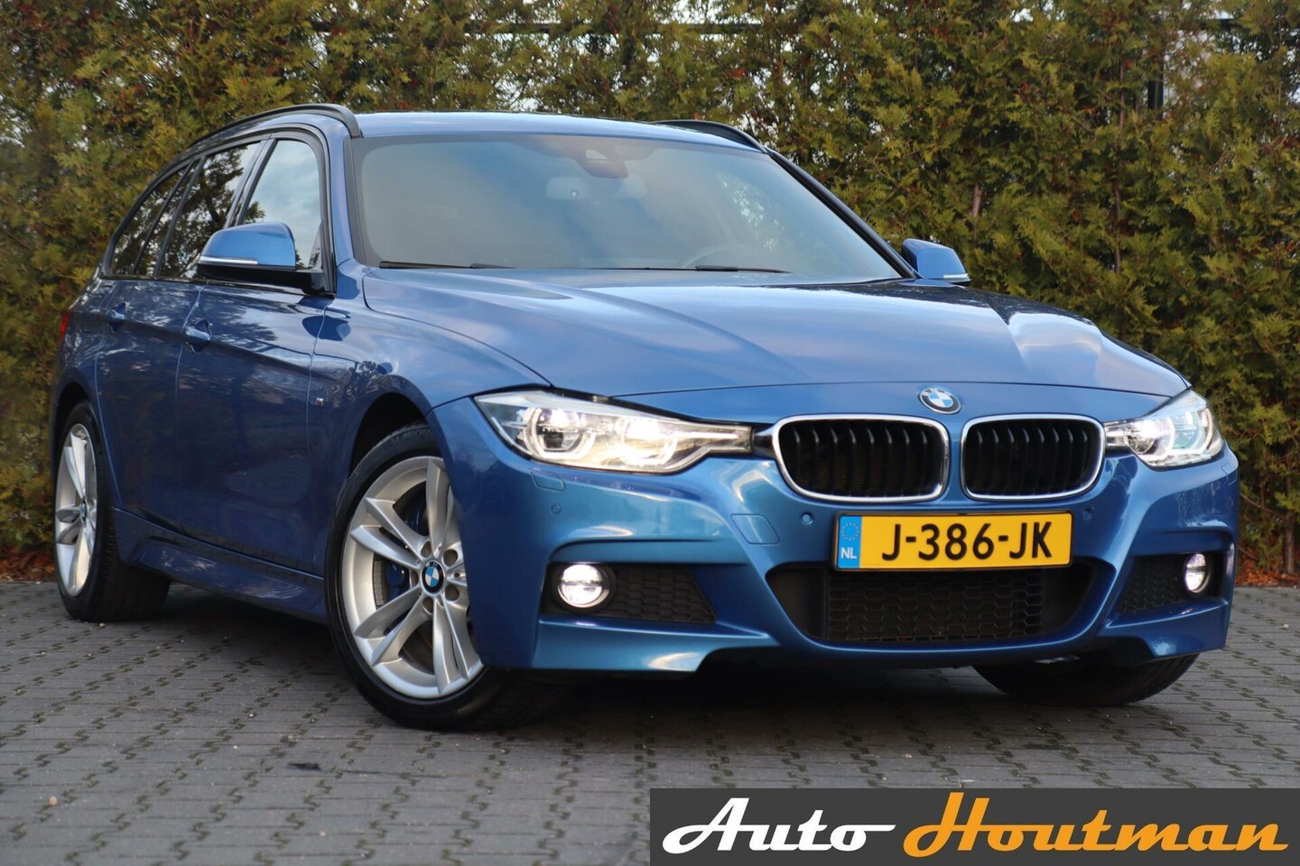 BMW 3-serie Touring - 340i xDrive M Performance 326 Pk High Executive Leder|Led|Stoelverw.|Camera|Navi|E. Klep|P - AutoWereld.nl