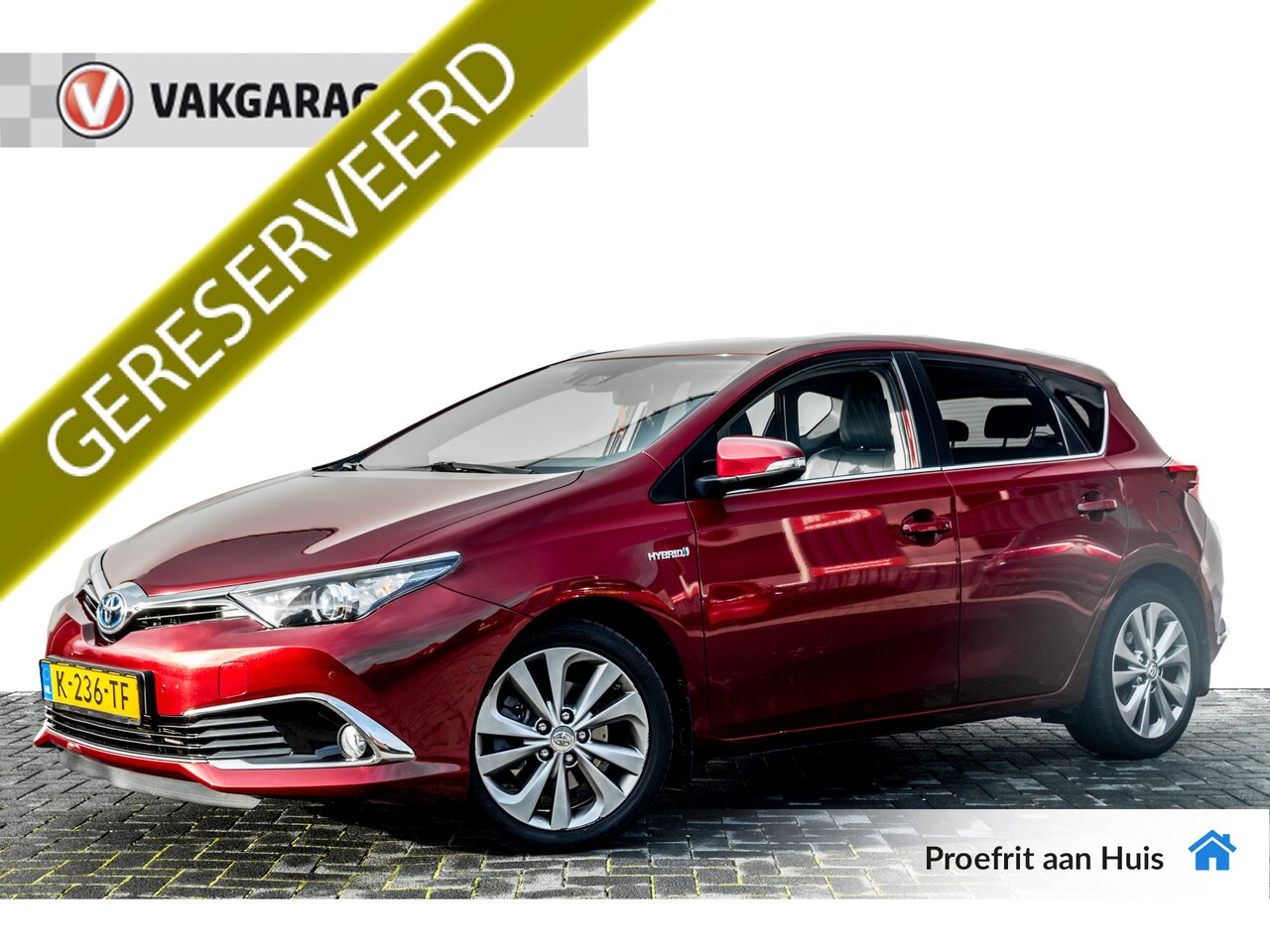 Toyota Auris - 1.8 Hybrid Lease Pro AUTOMAAT . |  Cruise | Clima| 16'' LMV | Camera | Stoel Verwarming | - AutoWereld.nl