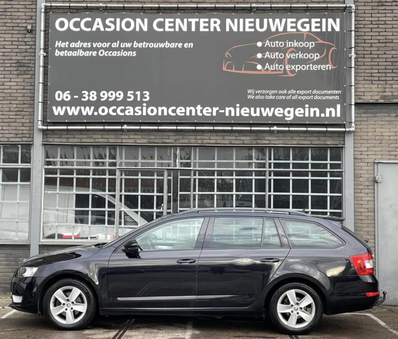 Skoda Octavia Combi - 1.6TDI Greenline 2014 Zwart ECC/NAVI/LMV - AutoWereld.nl