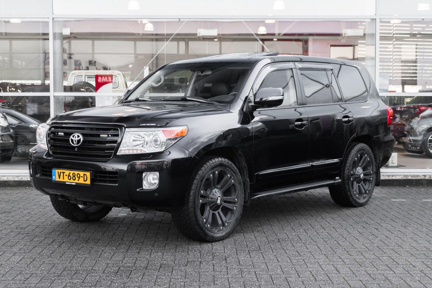 Toyota Land Cruiser V8 - 4.5 D-4D-F 272pk Aut. 5 zits Executive - AutoWereld.nl