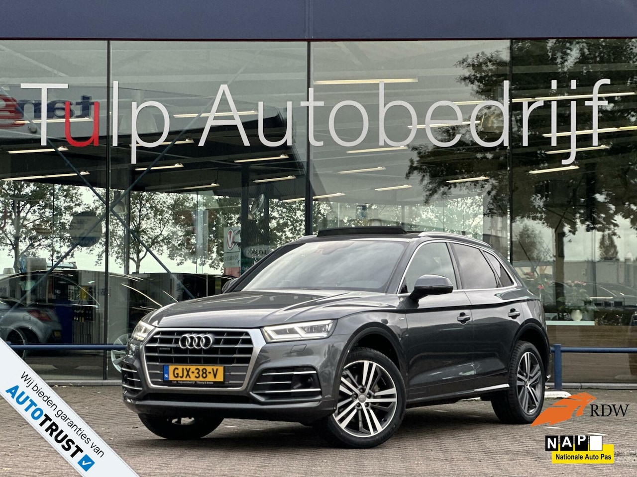 Audi Q5 - 45 2.0 TFSI quattro S-Line Aut 2019 1e eig Pano - AutoWereld.nl