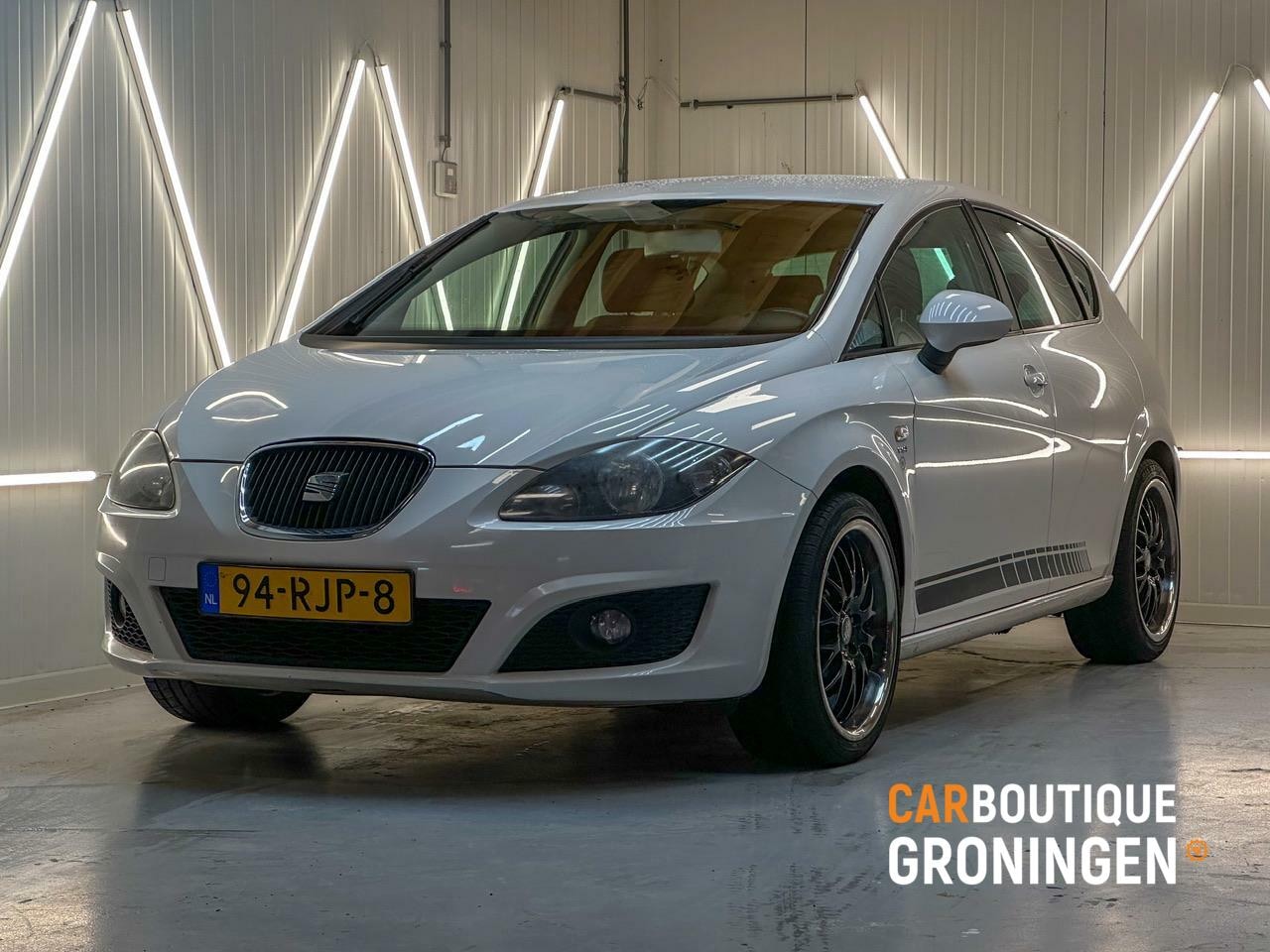 Seat Leon - 1.2 TSI Ecomotive COPA 2011 | 5D | AIRCO | CRUISE | TREKHAAK - AutoWereld.nl