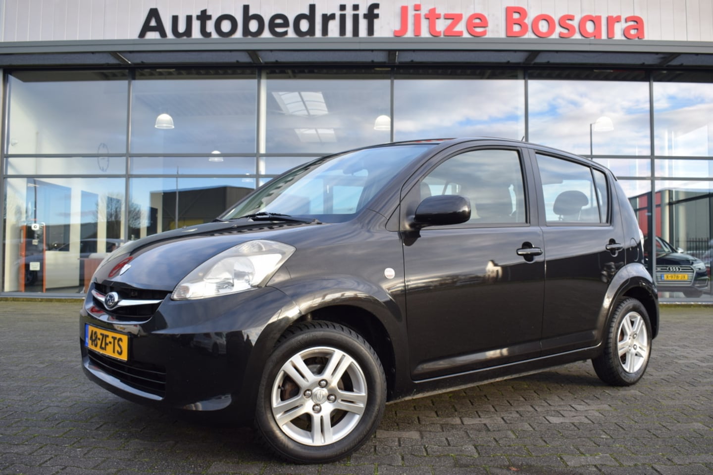 Subaru Justy - 1.0 Comfort S 5Drs Airco | Originele Audio | 14 Inch LMV | Isofix - AutoWereld.nl