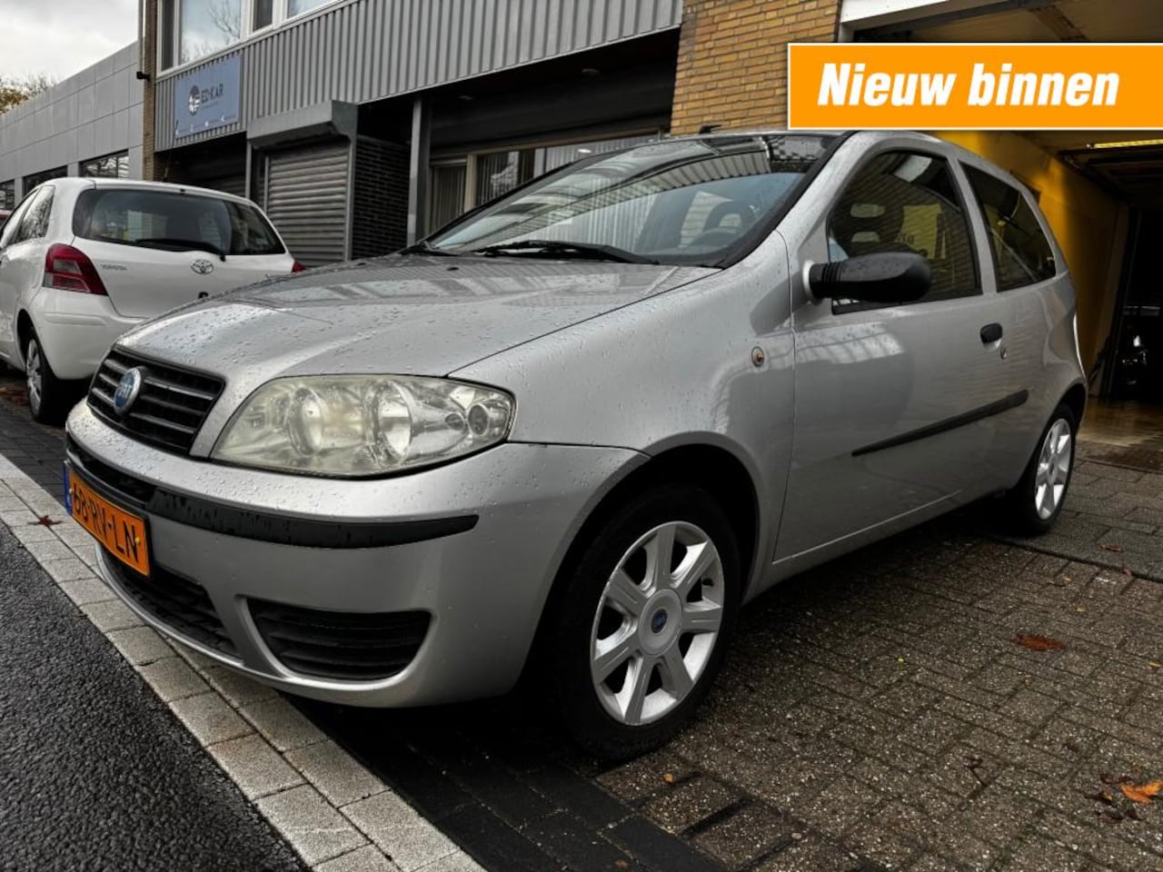 Fiat Punto - 1.2 Dynamic 3DRS AIRCO PRIMA AUTO RIJDT GOED NAP APK 8-2025 - AutoWereld.nl