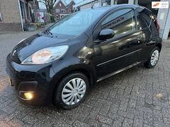 Peugeot 107 - 1.0 Première AIRCO 110313 KM O.H BOEKJES NW APK NETTE STAAT