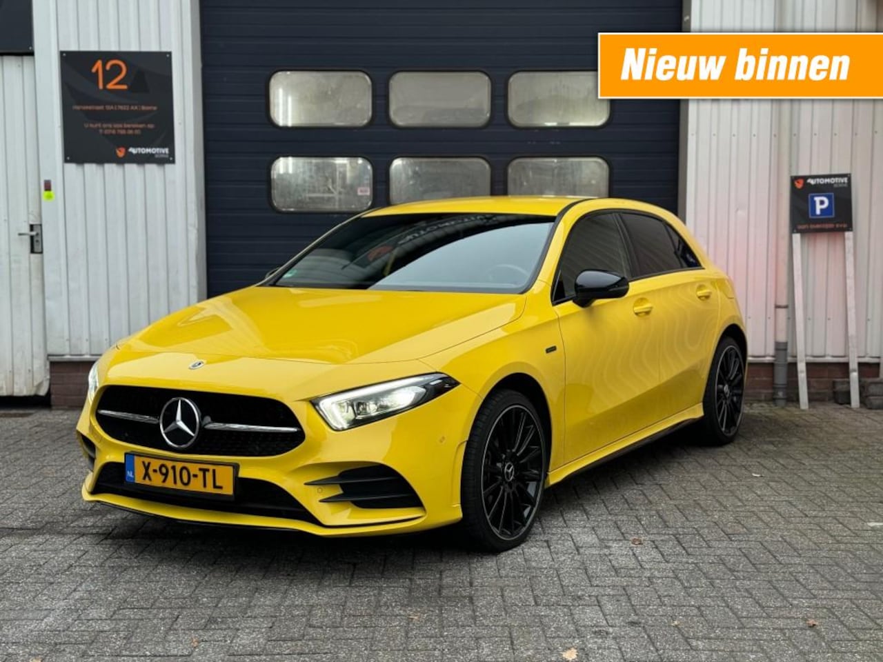 Mercedes-Benz A-klasse - A 250 E EDITION 1 AMG/ WIDESCREEN/ MULTIBEAM LED/ NAVI / NIGHT - AutoWereld.nl