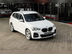 BMW X1 - sDrive 20i M-Sport | Head-up | Trekhaak | Facelift