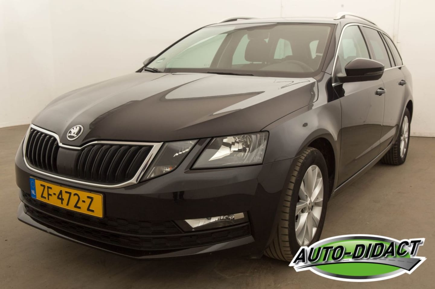 Skoda Octavia Combi - 1.0 TSI Automaat Greentech Ambition Business - AutoWereld.nl