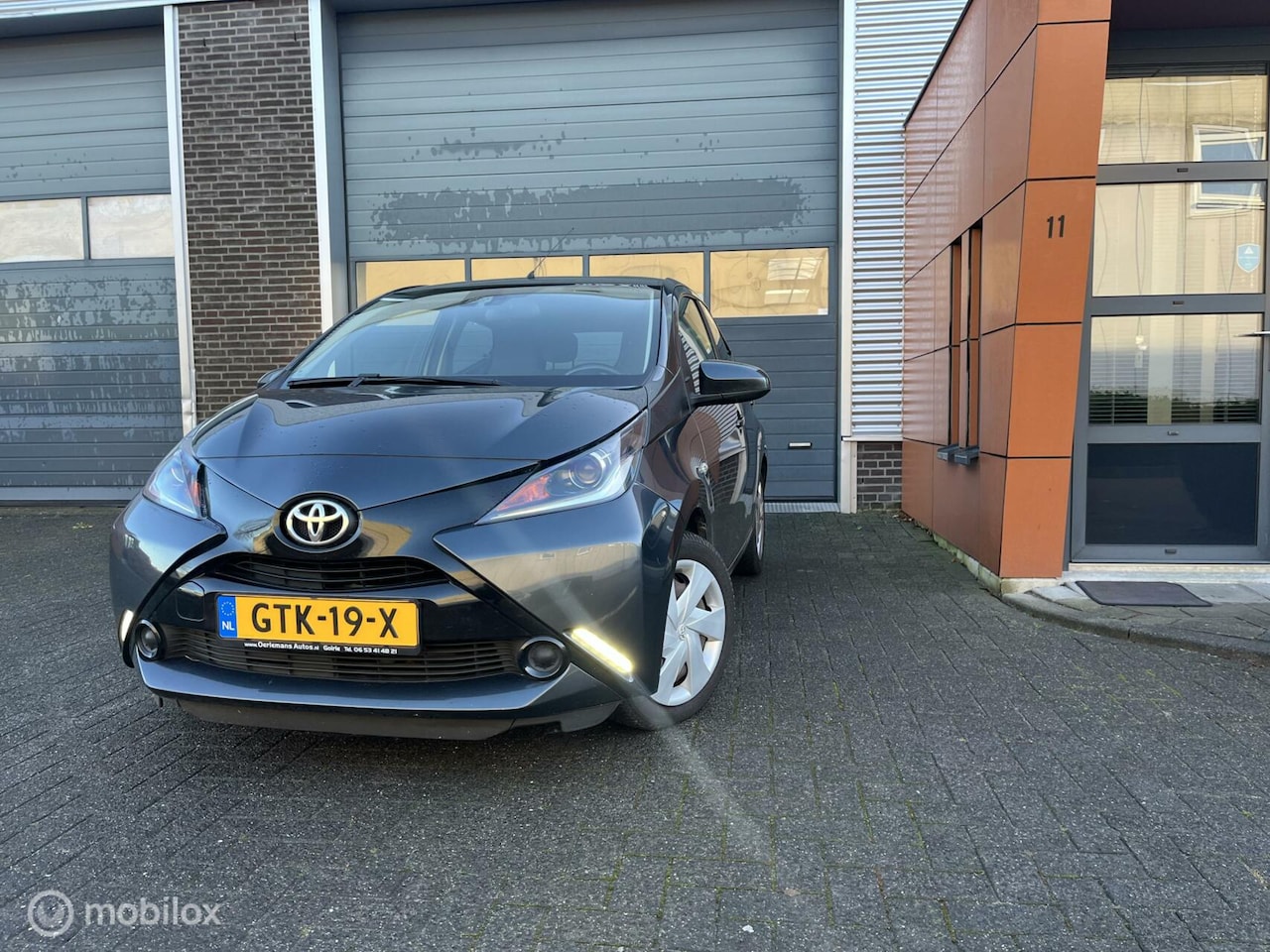 Toyota Aygo - 1.0 VVT-i x-cite 1.0 VVT-i x-cite - AutoWereld.nl