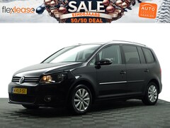 Volkswagen Touran - 1.2 TSI Highline BlueMotion- Park Assist, Navi, Alcantara Interieur, Trekhaak, Cruise, Cli