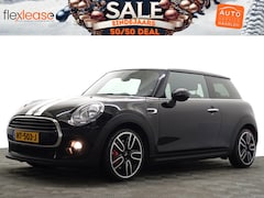 MINI Cooper - 1.5 Business- Navi, Park Assist, Stoelverwarming, Keyless, Clima, Cruise