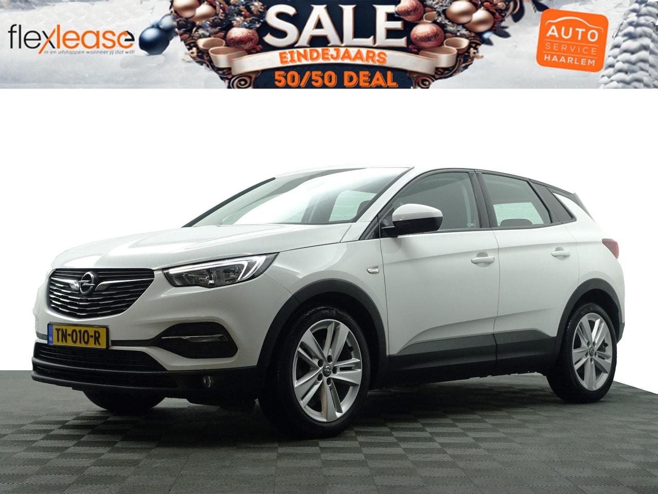 Opel Grandland X - 1.2 Turbo Business Executive- Carplay, Lane Assist, Park Assist, Navi, Cruise, Clima, Comf - AutoWereld.nl