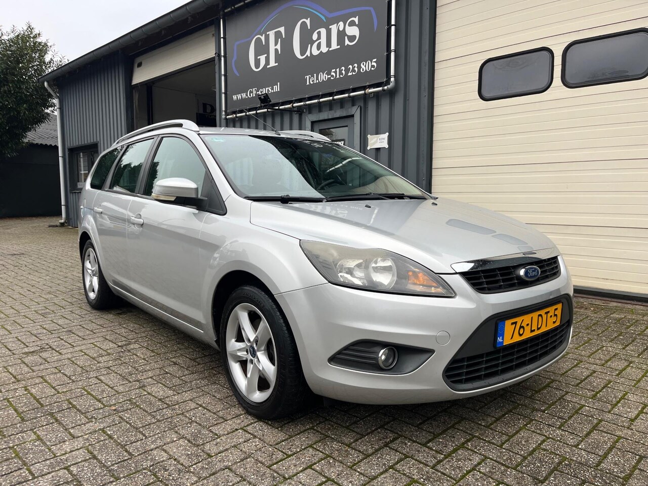 Ford Focus Wagon - 1.6 Comfort 2010 APK NAP AIRCO - AutoWereld.nl