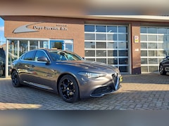 Alfa Romeo Giulia - 2.0T Super