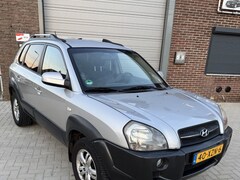 Hyundai Tucson - 2.0i Dynamic Cross