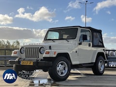 Jeep Wrangler - 4.0i Softtop / One off kind BRUTE / Top staat