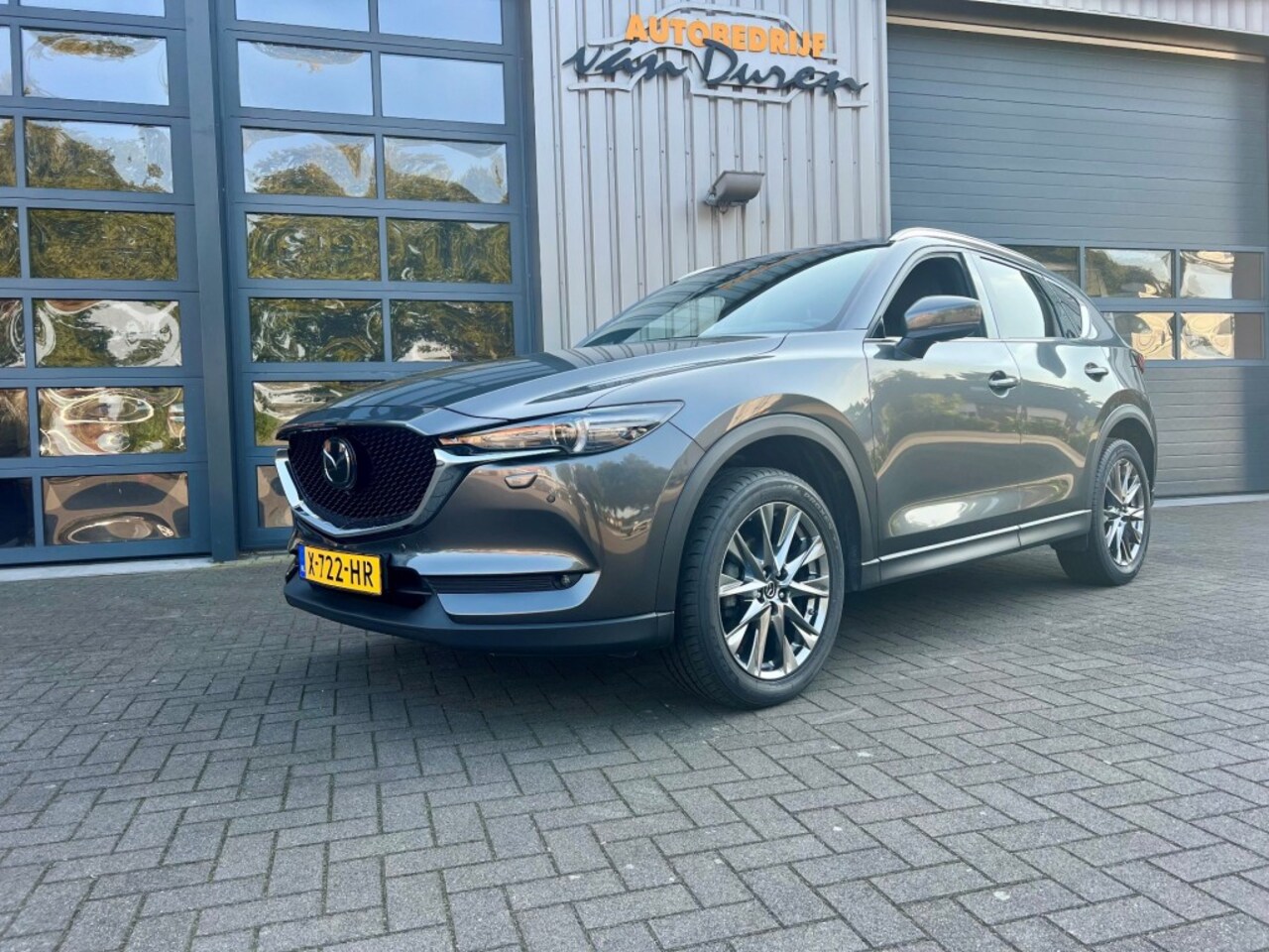 Mazda CX-5 - 2.0 Skyactiv-G 120 Luxury Automaat  PDC v+a  Wegklapb.trekhaak C - AutoWereld.nl