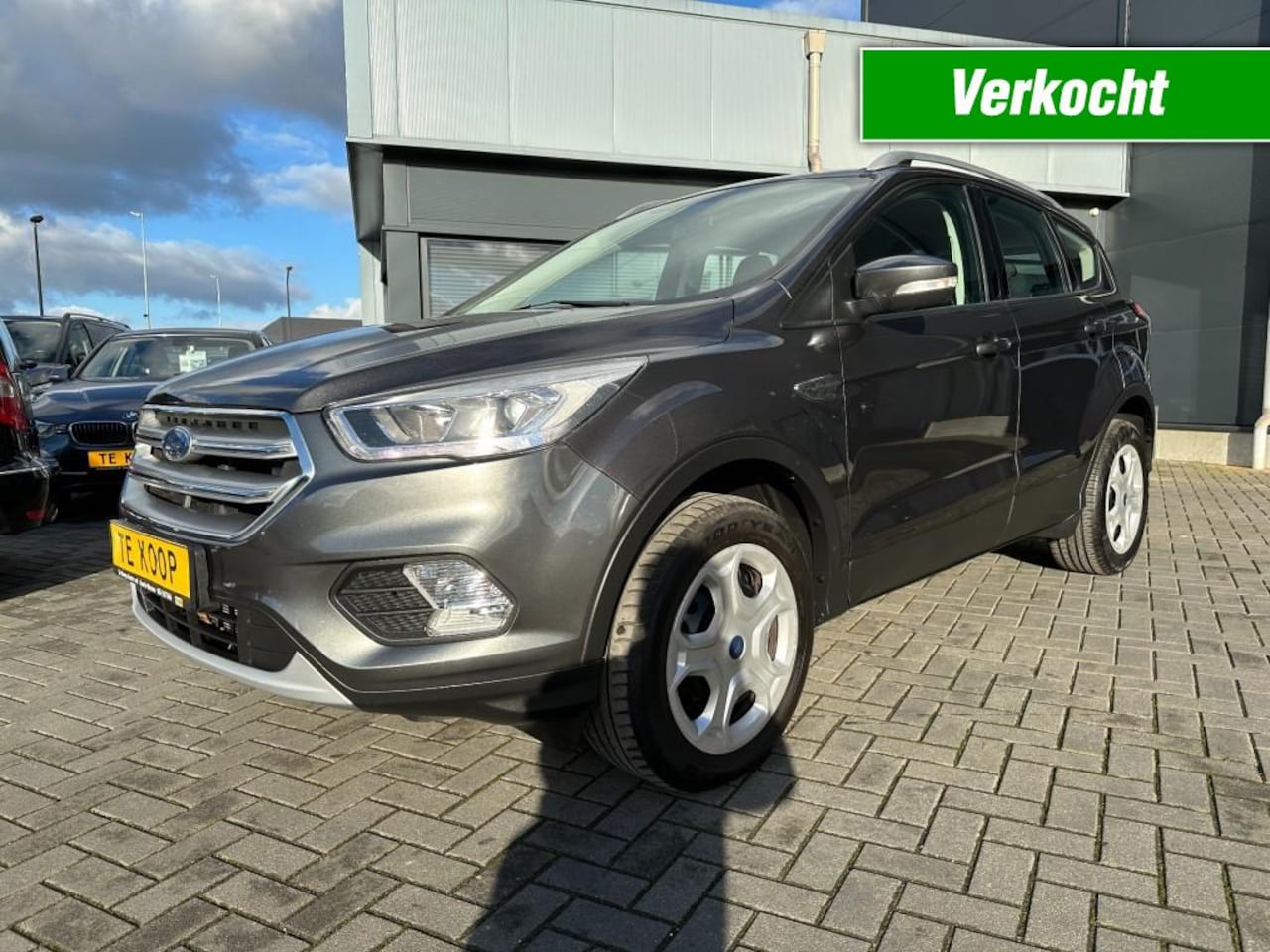 Ford Kuga - 1.5 EcoBoost Titanium Navigatie Trekhaak - AutoWereld.nl