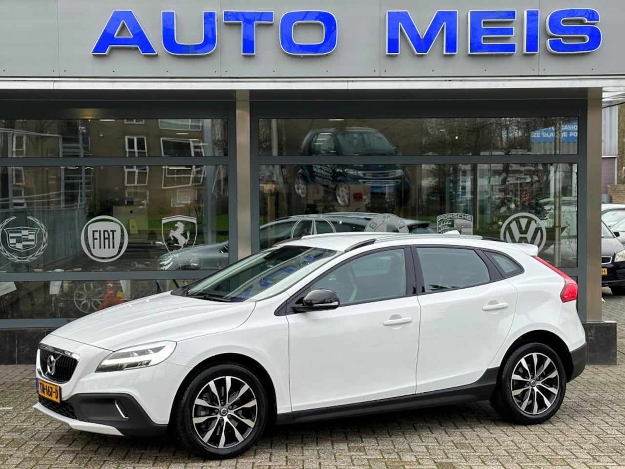 Volvo V40 - 1.5 T3 Dynamic Edition Automaat Navi Clima Cruise PDC - AutoWereld.nl