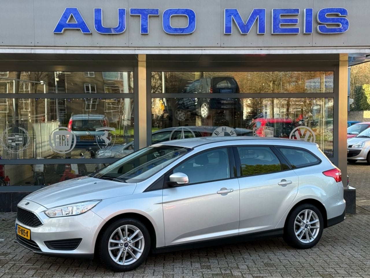 Ford Focus - 1.0 Trend Edition Airco Cruise Stoel en Stuurverw. - AutoWereld.nl