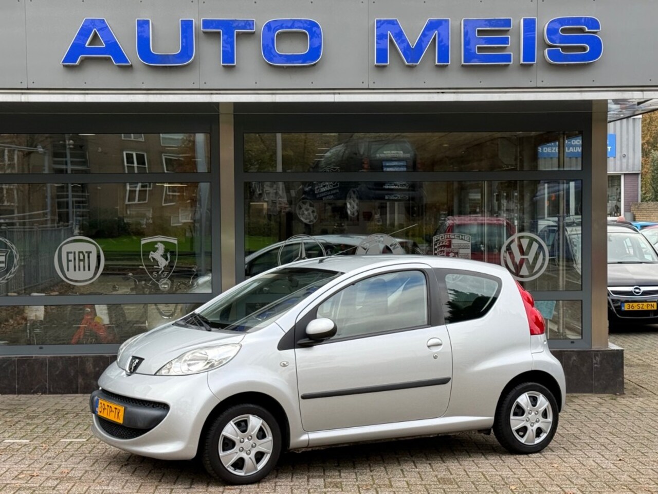 Peugeot 107 - 1.0-12V XS Airco NL-Auto NAP - AutoWereld.nl