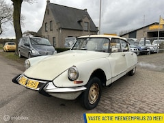 Citroën DS - ID 19