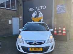 Opel Corsa - 1.4-16V Cosmo AUTOMAAT