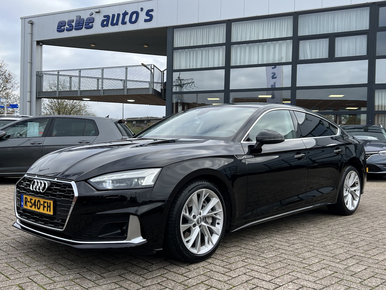 Audi A5 Sportback - 45 TFSI 245 pk Quattro MHEV Sport Automaat Trekhaak Led Matrix Standkachel Stoelverwarming - AutoWereld.nl