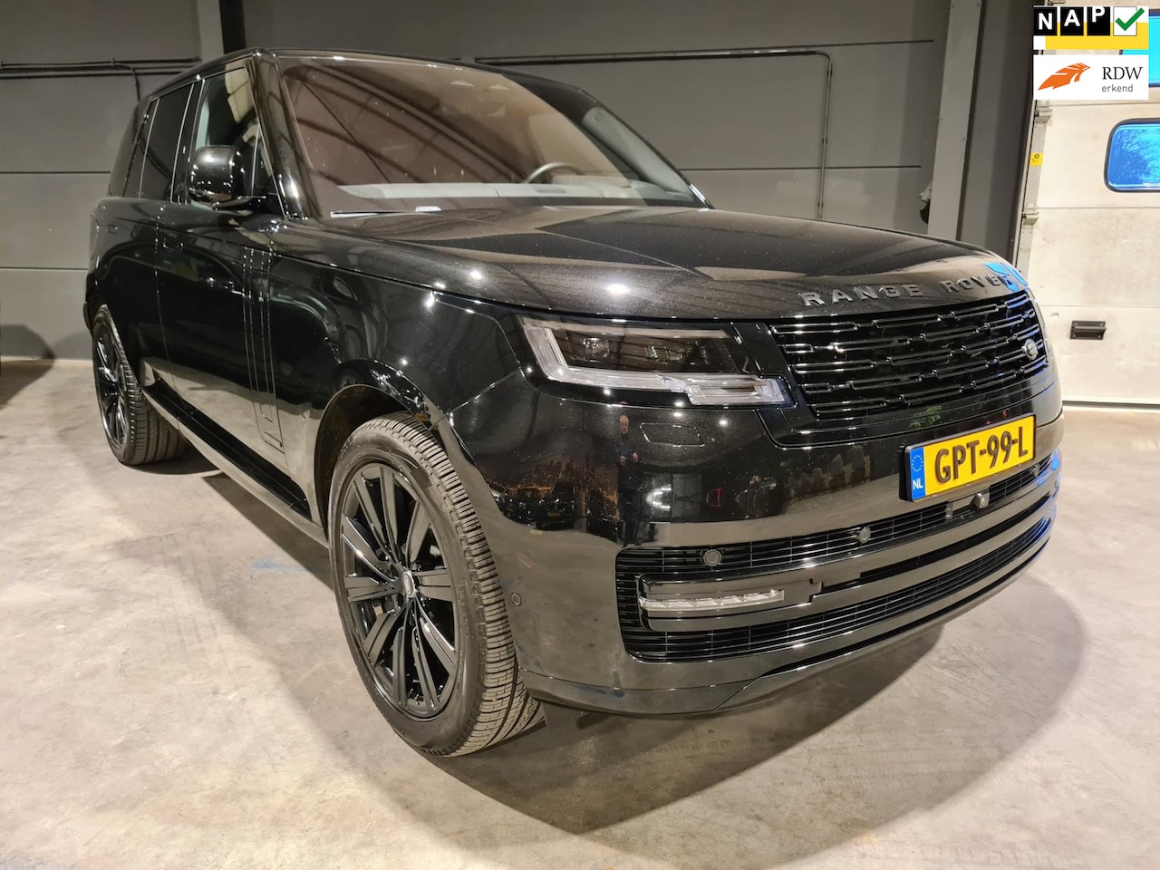 Land Rover Range Rover - 3.0 P440e Autobiography 440pk PHEV 2023 Full Black - Inclusief BTW - AutoWereld.nl