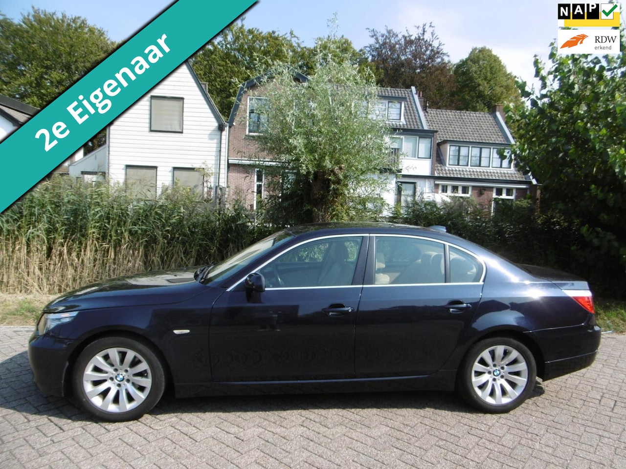 BMW 5-serie - 520i 163pk 6-bak 2e eig. Leder Navi Cruise Youngtimer Historie - AutoWereld.nl