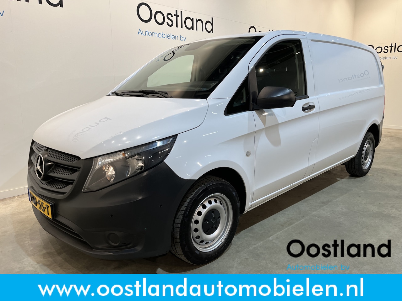 Mercedes-Benz Vito - 116 CDI RWD / Euro 6 / Airco / Cruise Control / Camera / Navigatie / CarPlay / Trekhaak - AutoWereld.nl