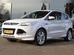 Ford Kuga - 1.6 ECOBOOST 150PK TITANIUM+ ST-LINE | XENON | NAVI | TREKHAAK | VOORRUITVERW. | PDC |