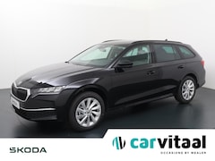 Skoda Octavia Combi - First Edition 1.5 TSI 115 pk DSG | Automaat | El. achterklep | Navigatie | 17'' Lichtmetal