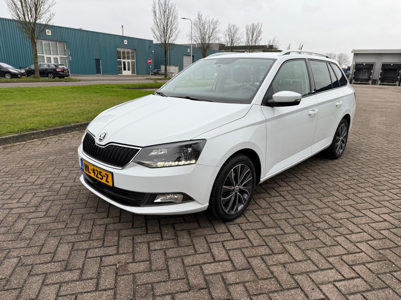 Skoda Fabia Combi - 1.2 TSI Edition 1.2 TSI Edition - AutoWereld.nl