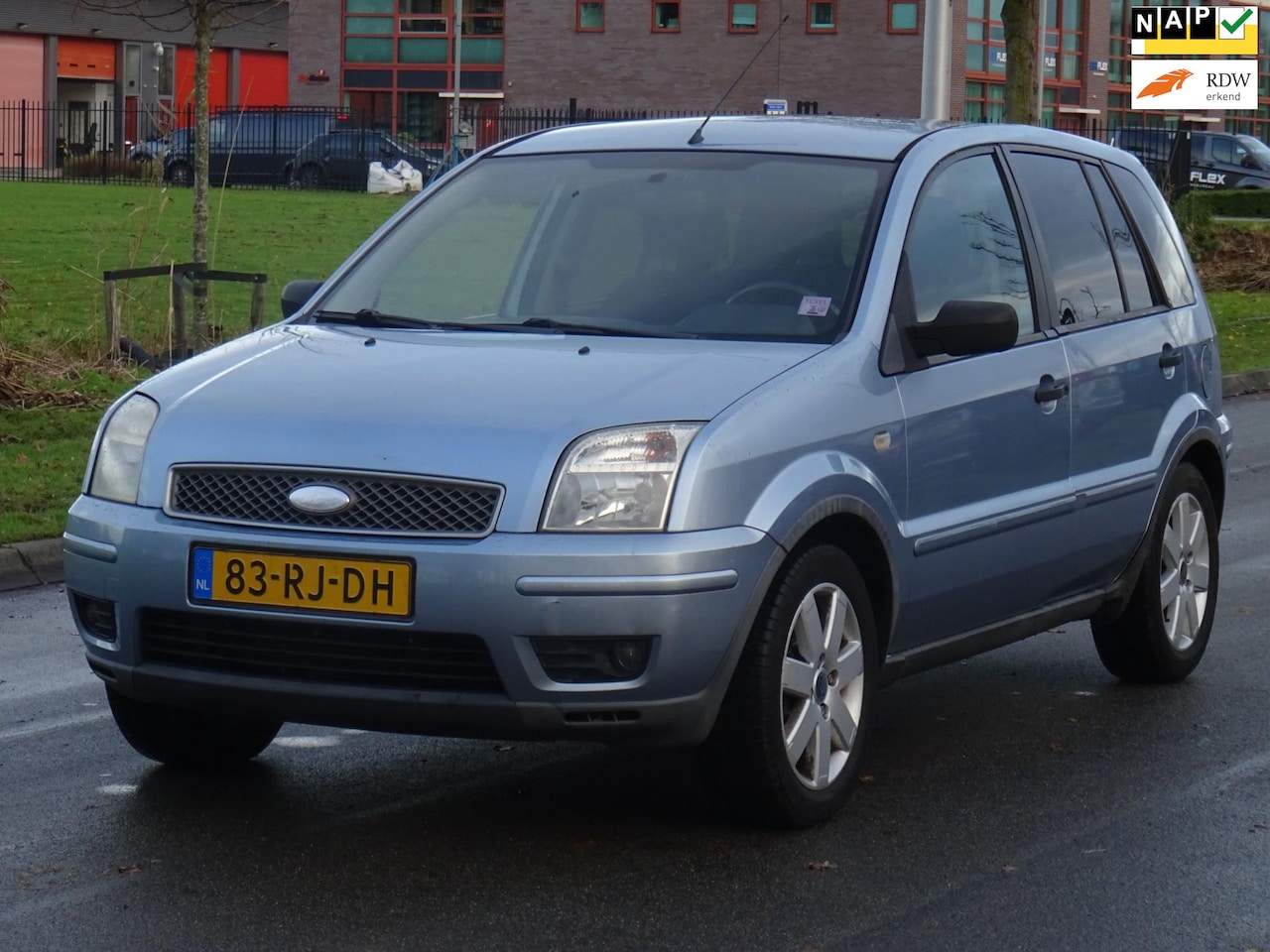 Ford Fusion - 1.4-16V Futura NAP/AIRCO/ELEKRAM/APK 08-2025 - AutoWereld.nl